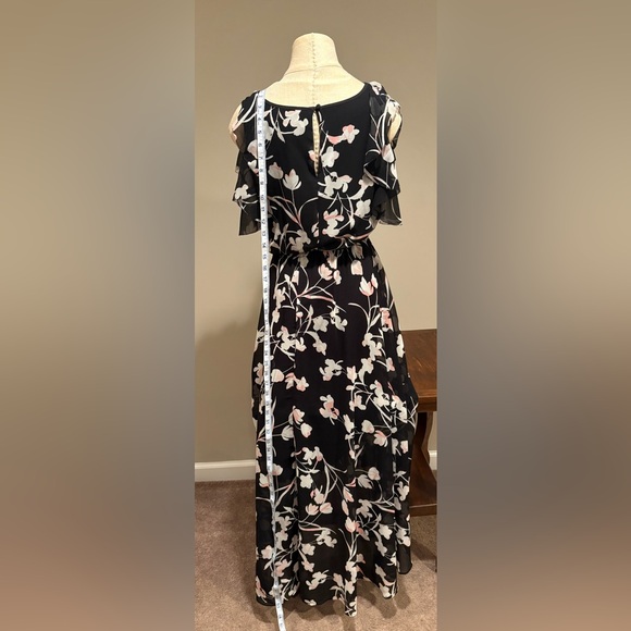 White House Black Market Flutter Sleeve Floral High Low Dress Size 2 - Picture 10 of 16